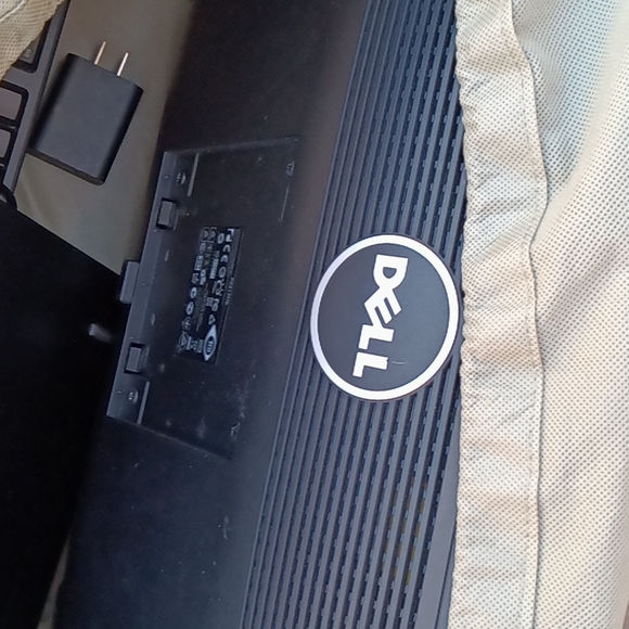 Desktop - Picture 2 of 2